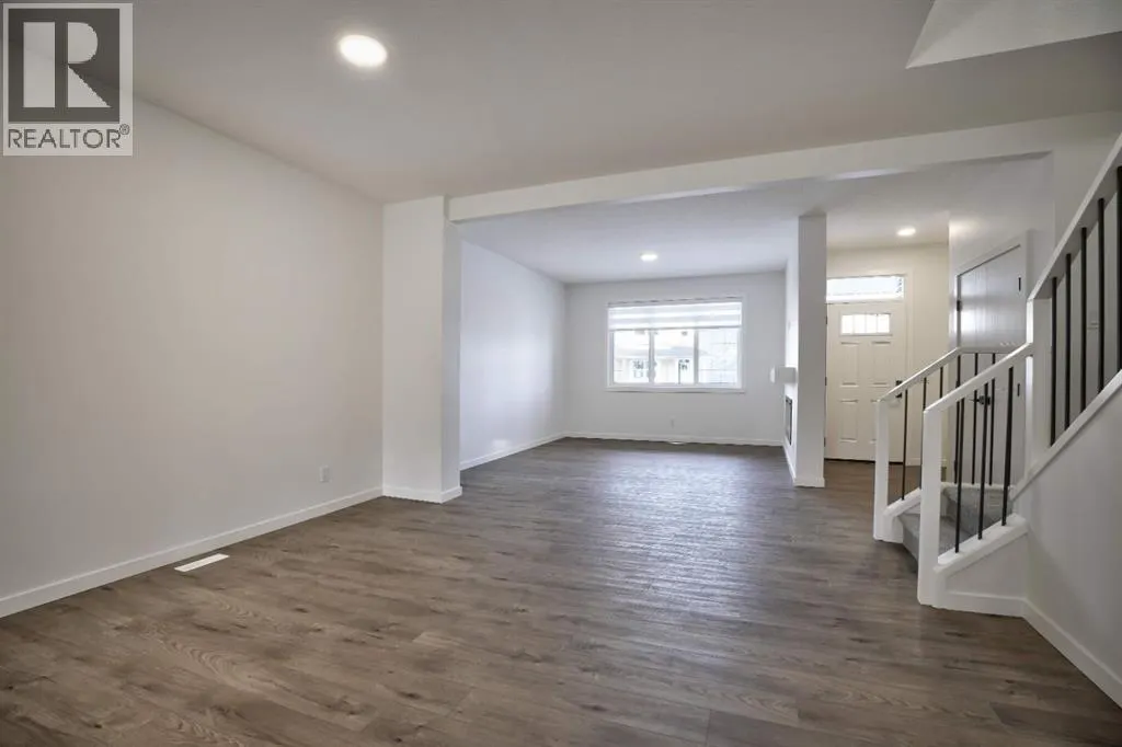 45 Legacy Point Terrace SE