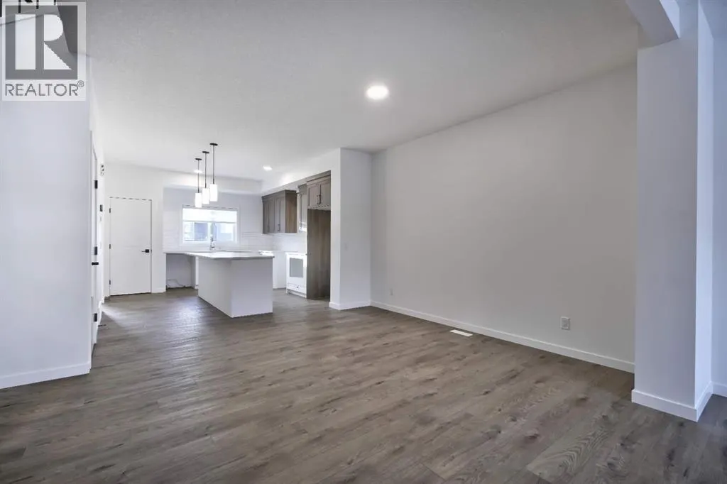 45 Legacy Point Terrace SE