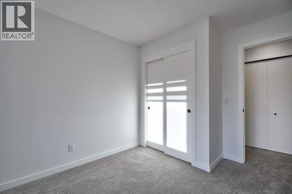 45 Legacy Point Terrace SE