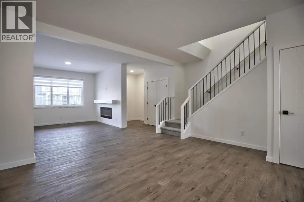 45 Legacy Point Terrace SE