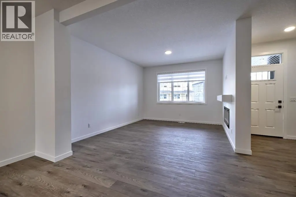 45 Legacy Point Terrace SE