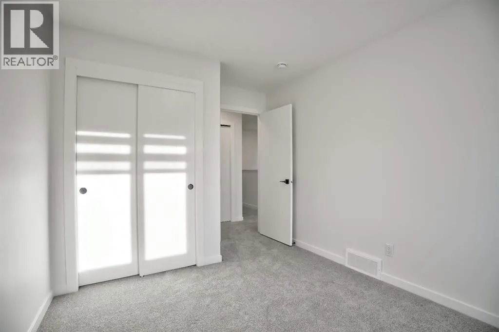 45 Legacy Point Terrace SE