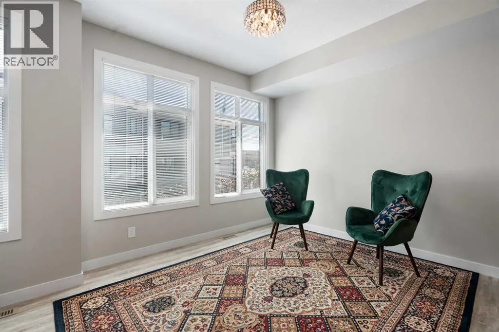 28, 138 Seton Passage SE