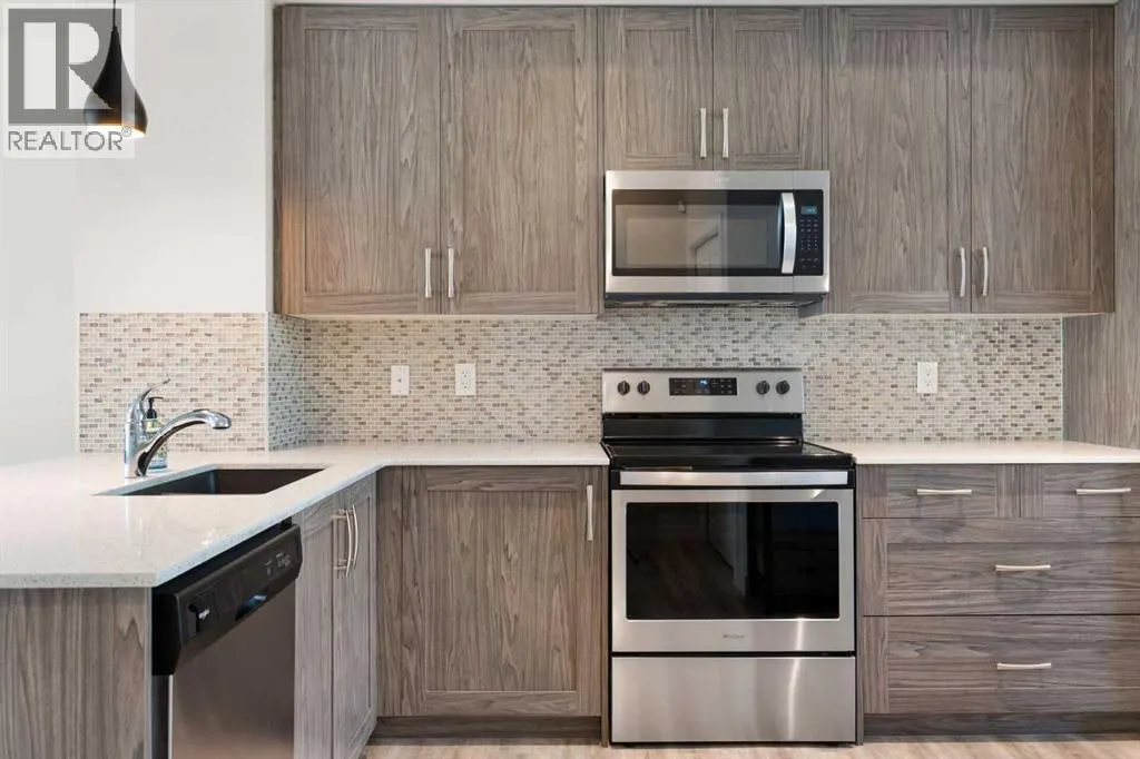 28, 138 Seton Passage SE