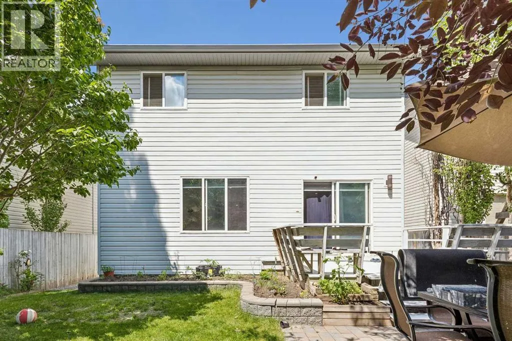 60 Cranfield Park SE