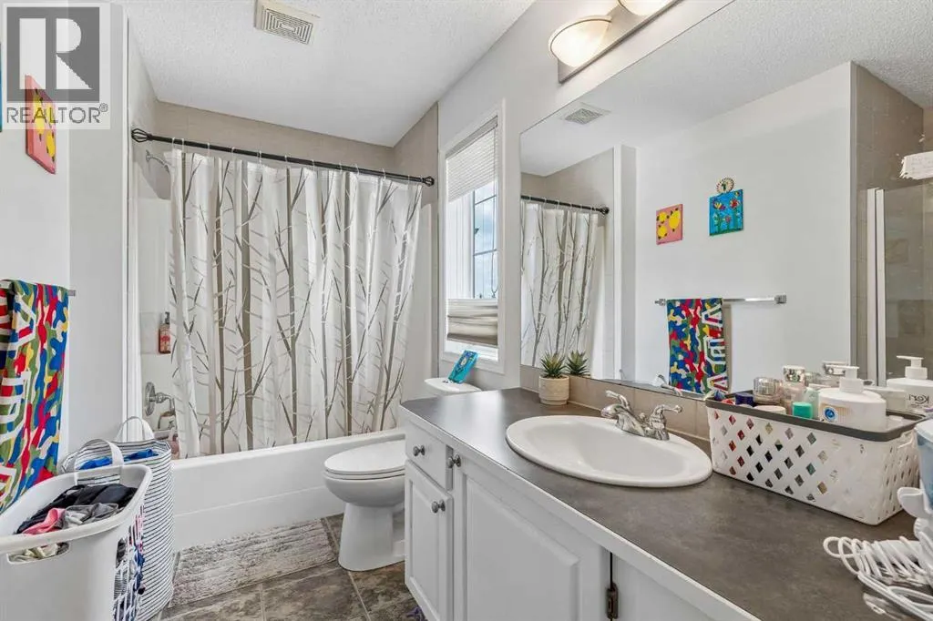 60 Cranfield Park SE