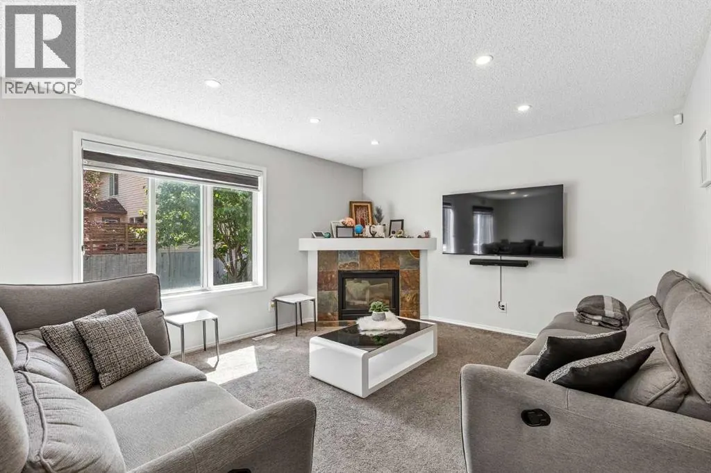 60 Cranfield Park SE