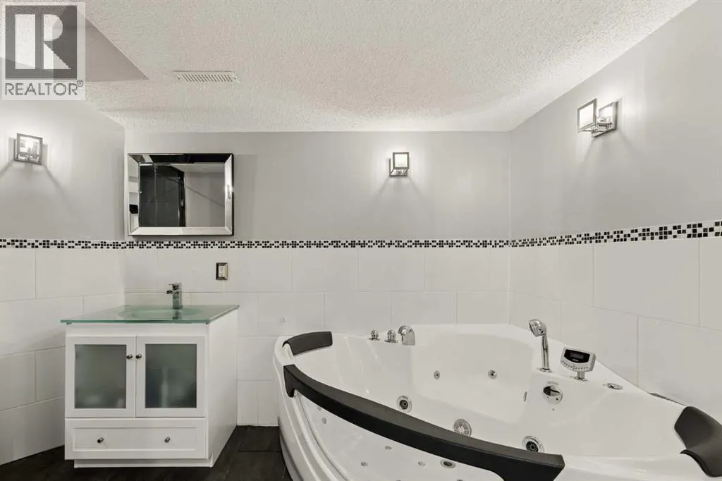 391 Auburn Bay Heights SE