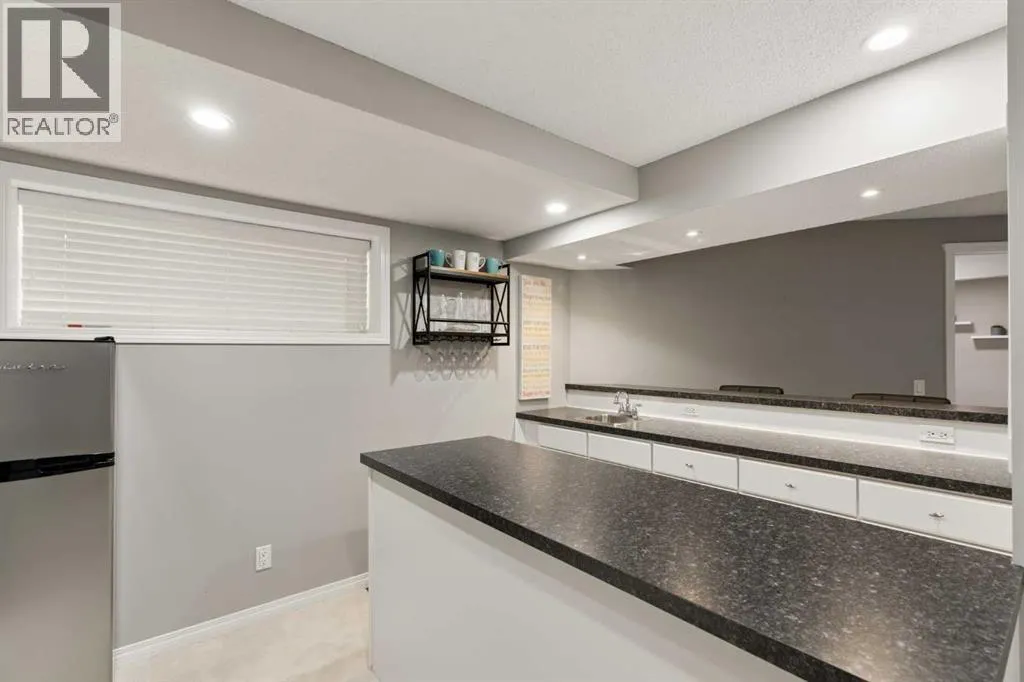 391 Auburn Bay Heights SE