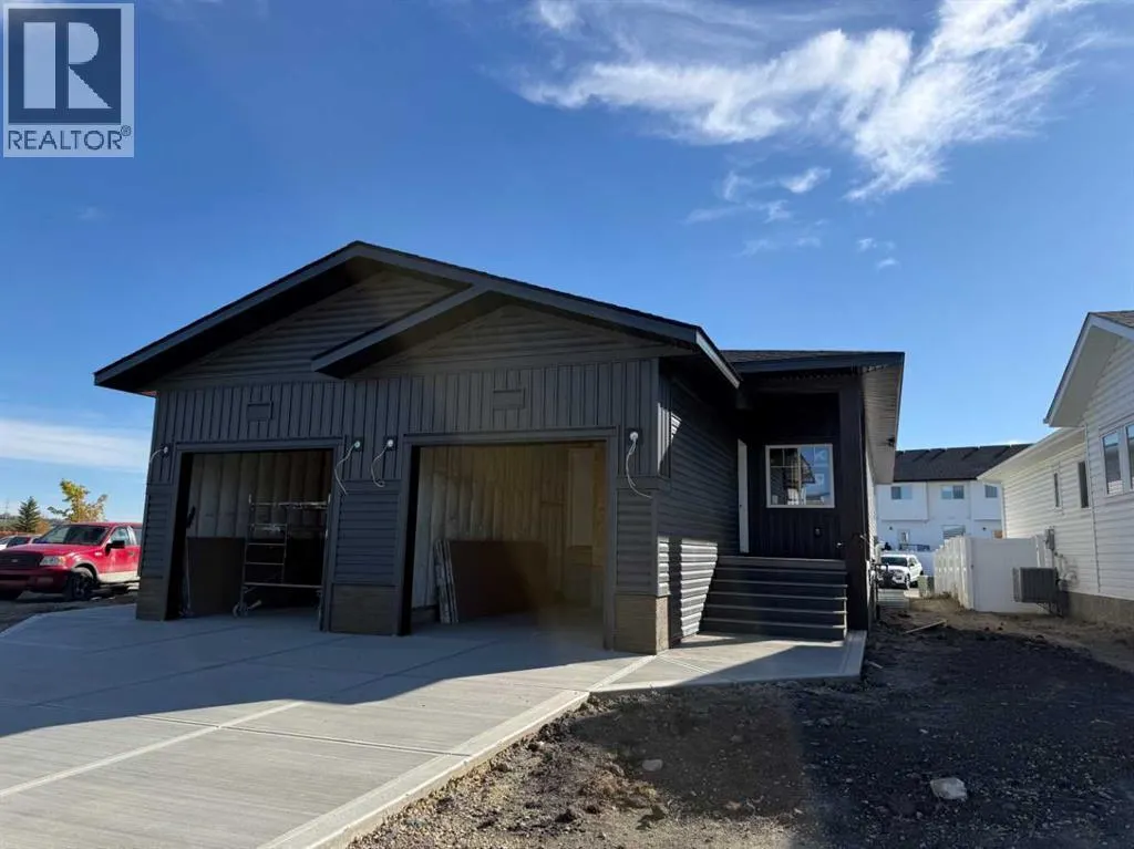 15 Ellington Crescent