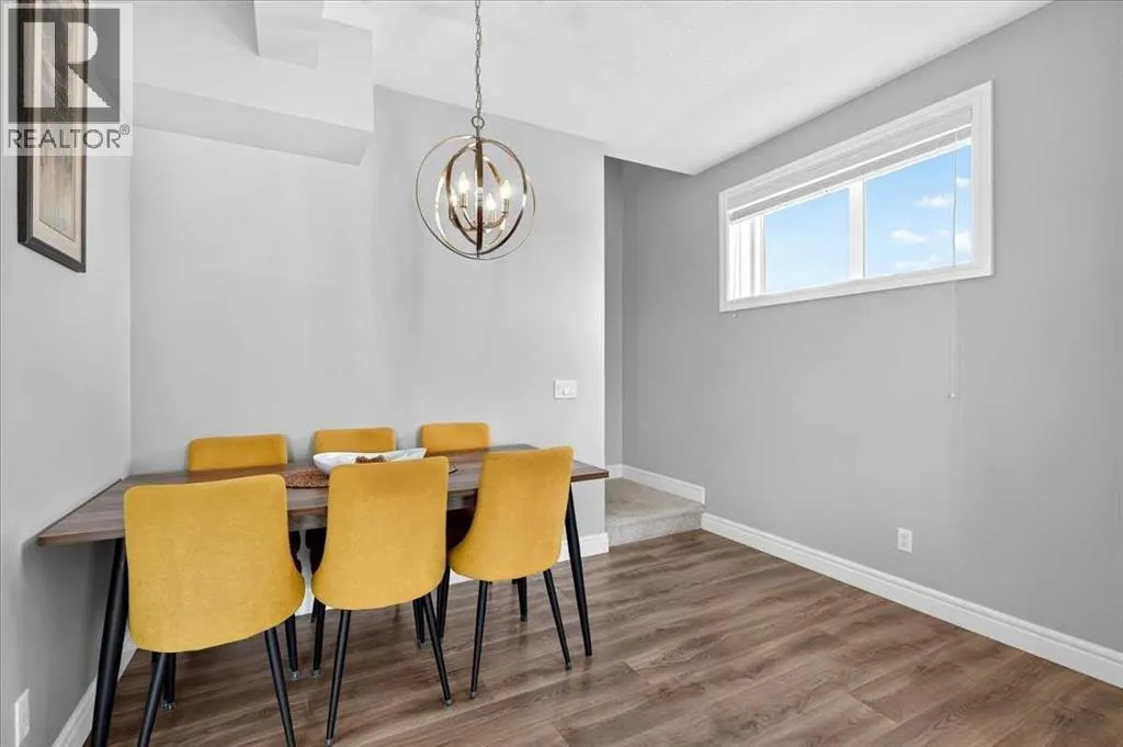 79, 230 Seton Passage SE