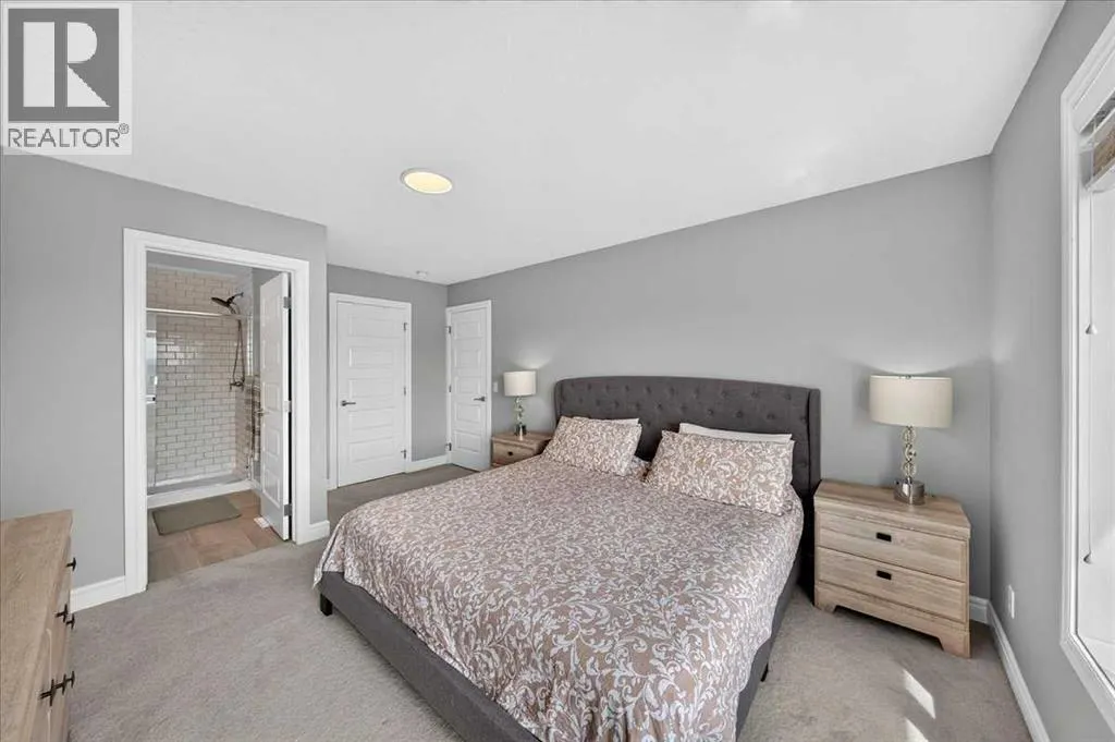 79, 230 Seton Passage SE