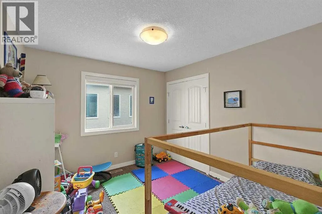 518 Mahogany Manor SE