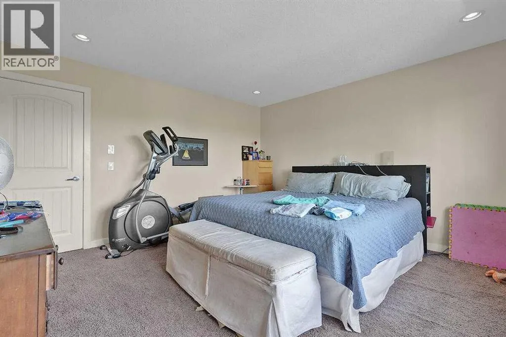 518 Mahogany Manor SE