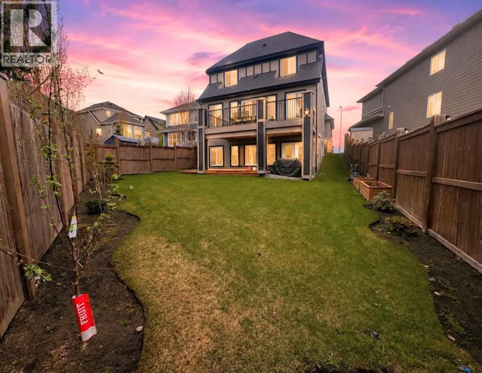 290 Mahogany Place SE