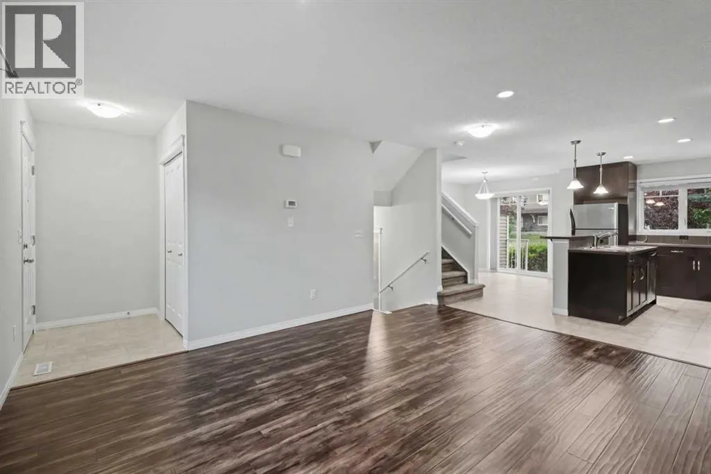 127 Prestwick Villas SE