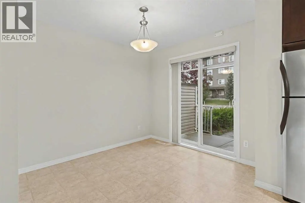 127 Prestwick Villas SE