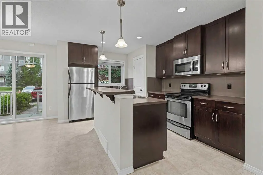 127 Prestwick Villas SE