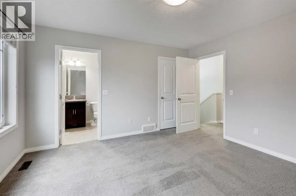 127 Prestwick Villas SE