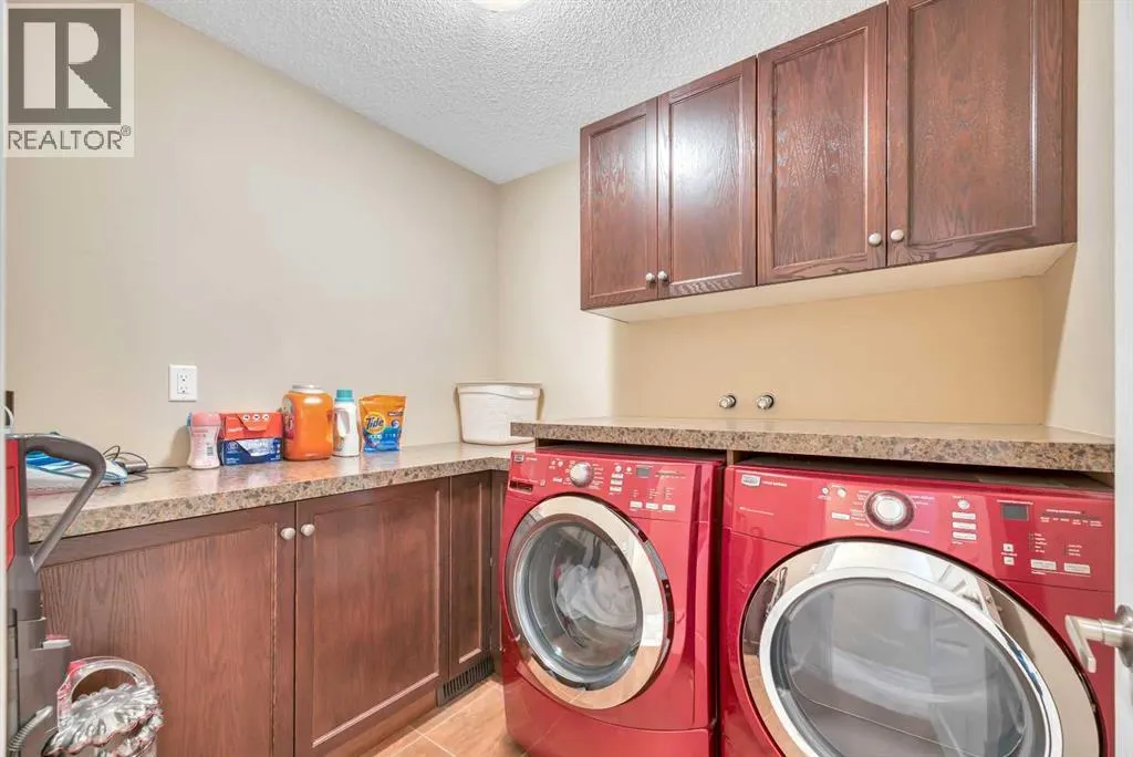 331 Mahogany Court SE
