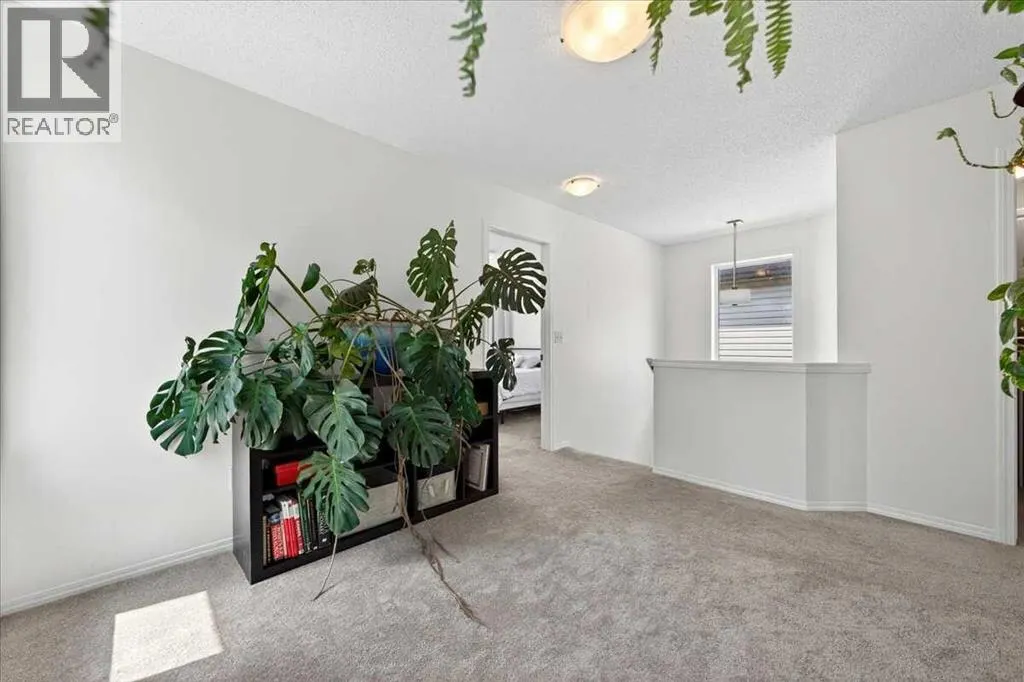 194 Everoak Gardens SW