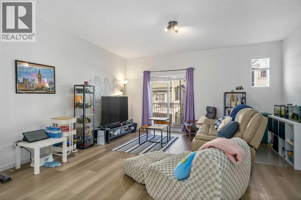 628 Copperstone Manor SE