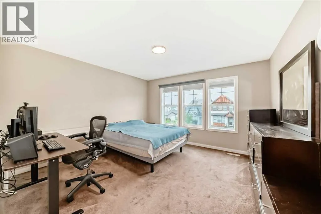 109 New Brighton Park SE