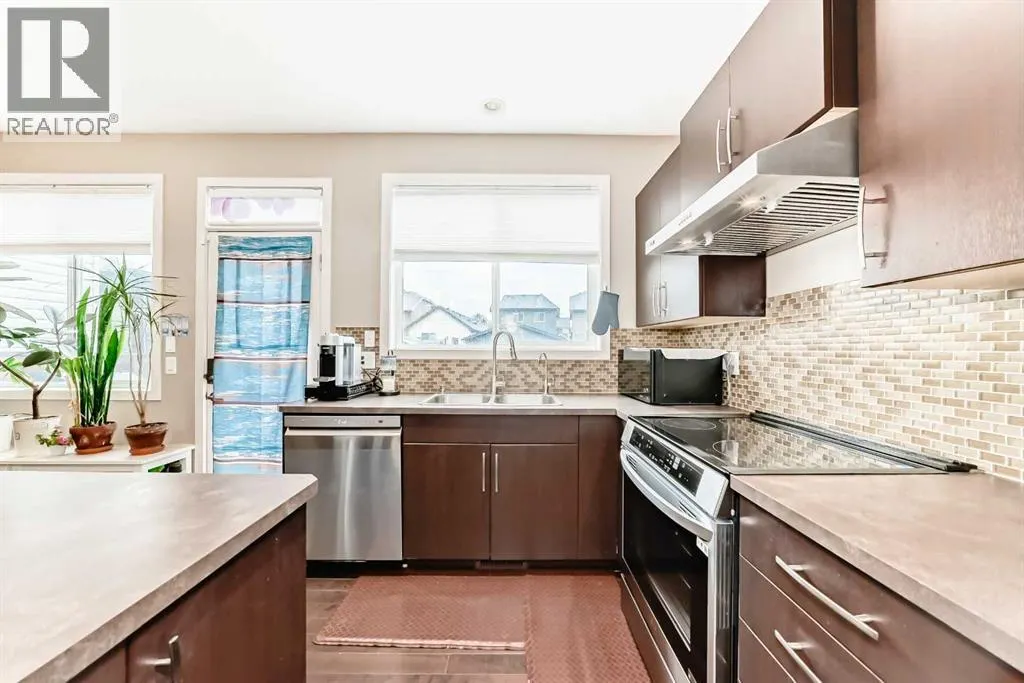 109 New Brighton Park SE