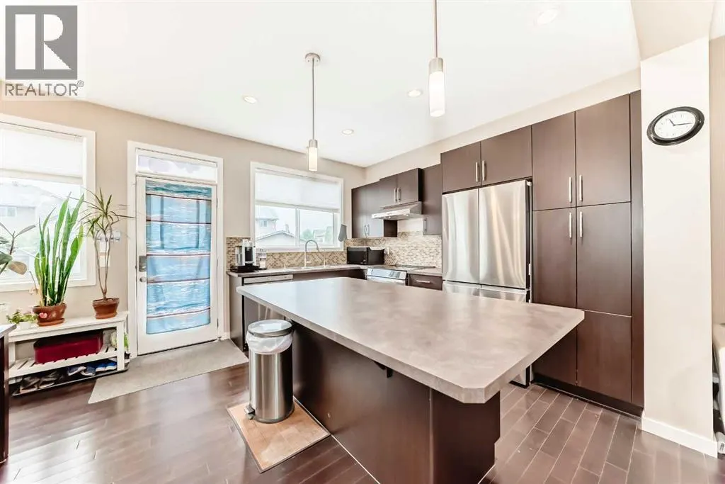 109 New Brighton Park SE