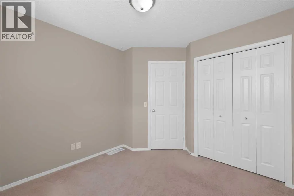 169 Everstone Drive SW