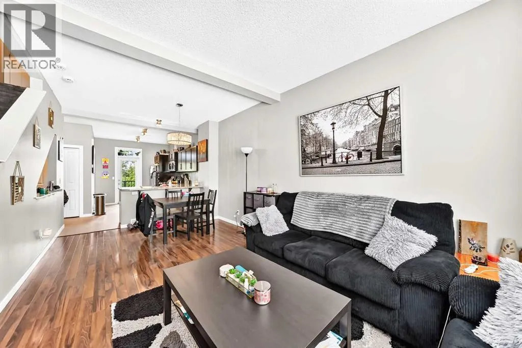 60 New Brighton Point SE