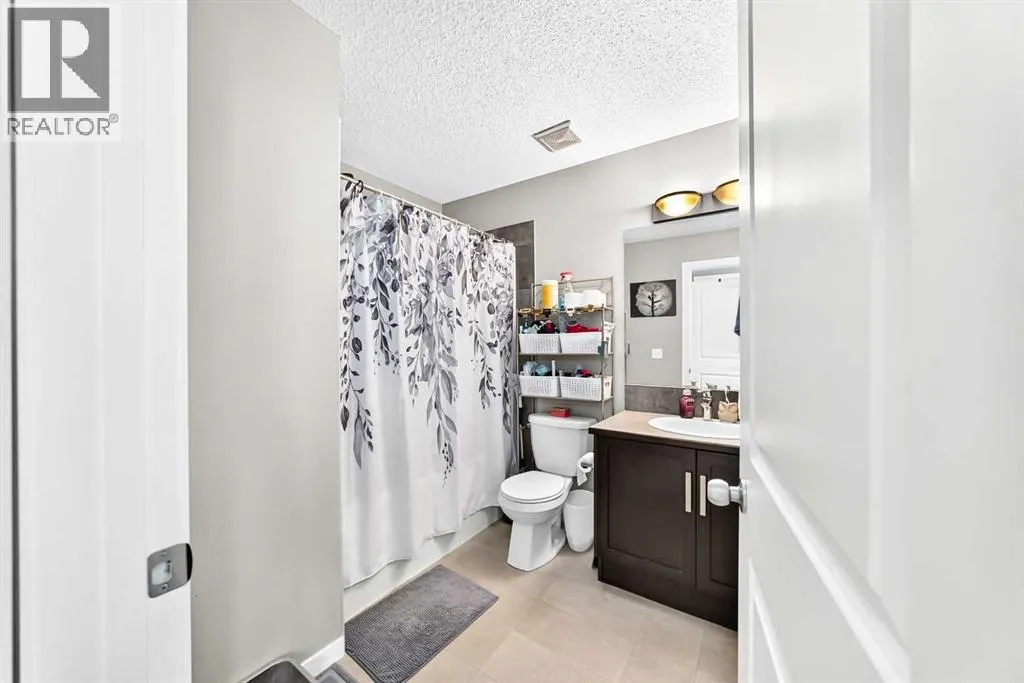 60 New Brighton Point SE