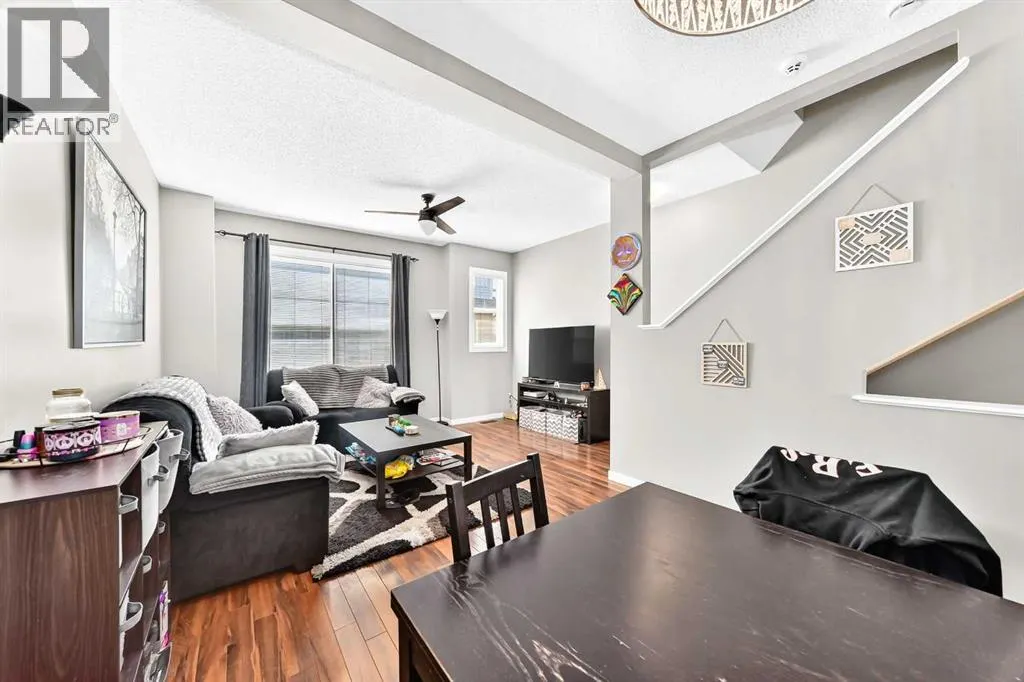 60 New Brighton Point SE
