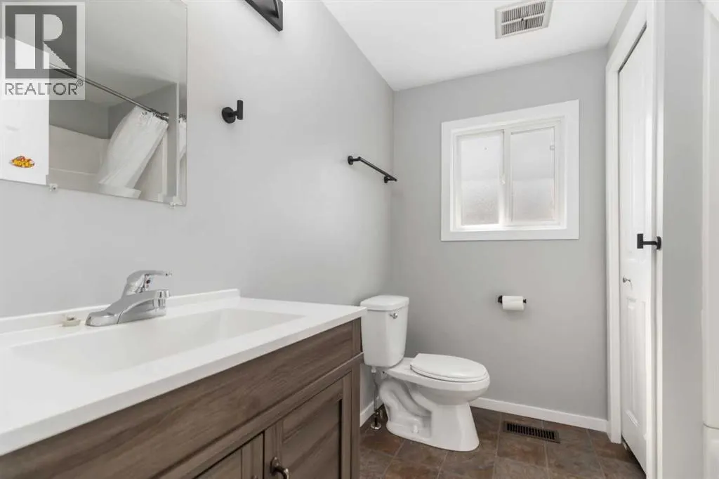 180 Greenbriar Bay