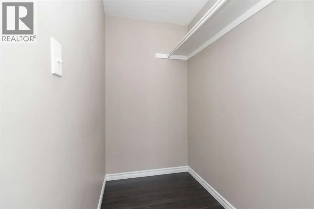 180 Greenbriar Bay