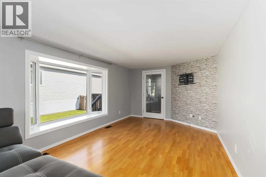 180 Greenbriar Bay