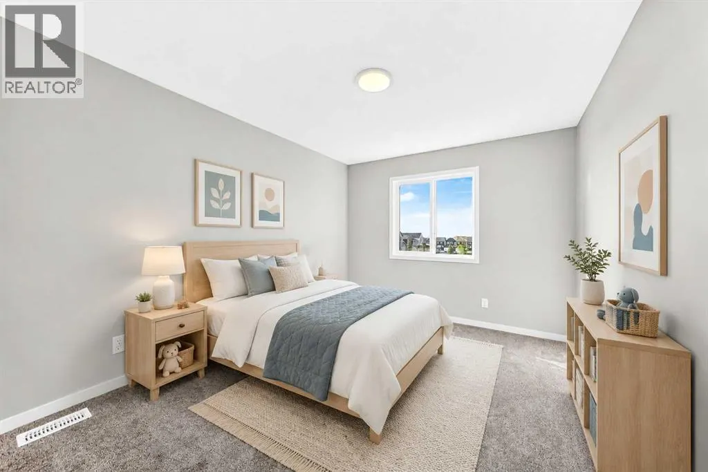 99 Mercado Crescent SE
