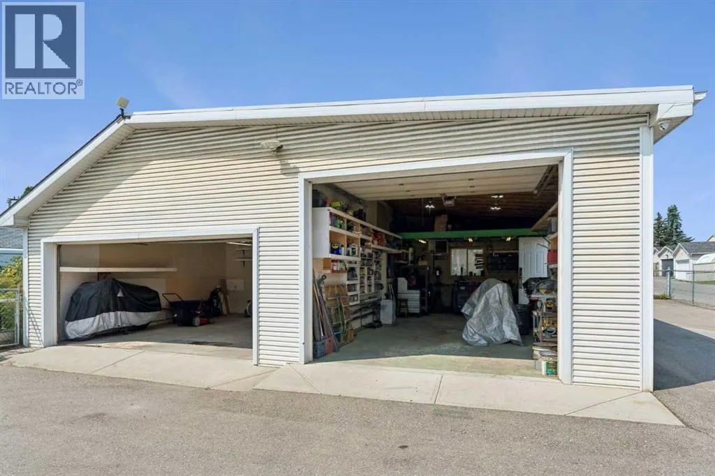 246 Mt Lorette Place SE