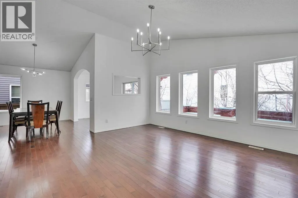 89 Everoak Drive SW