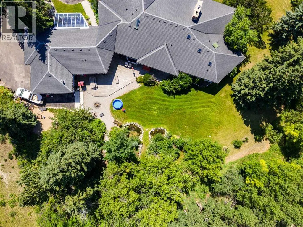 187 Slopeview Drive SW