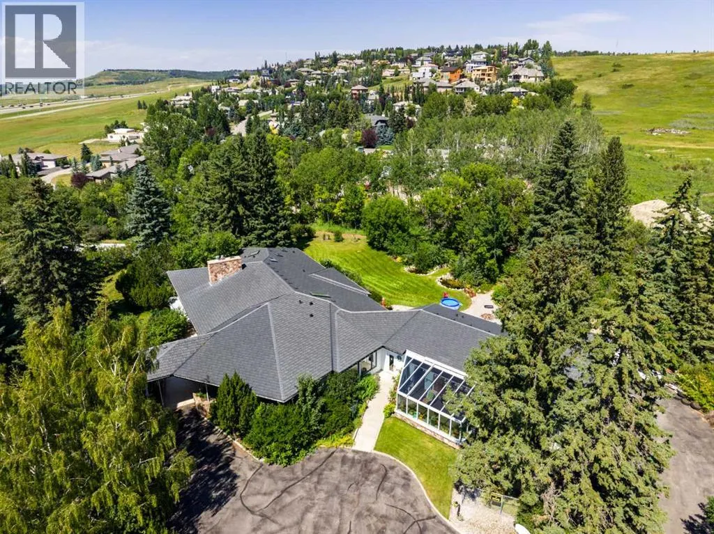 187 Slopeview Drive SW