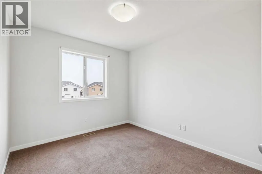 12 Autumn Court SE
