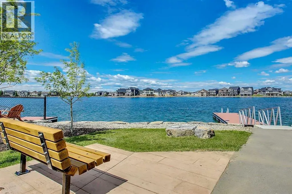 12 Autumn Court SE