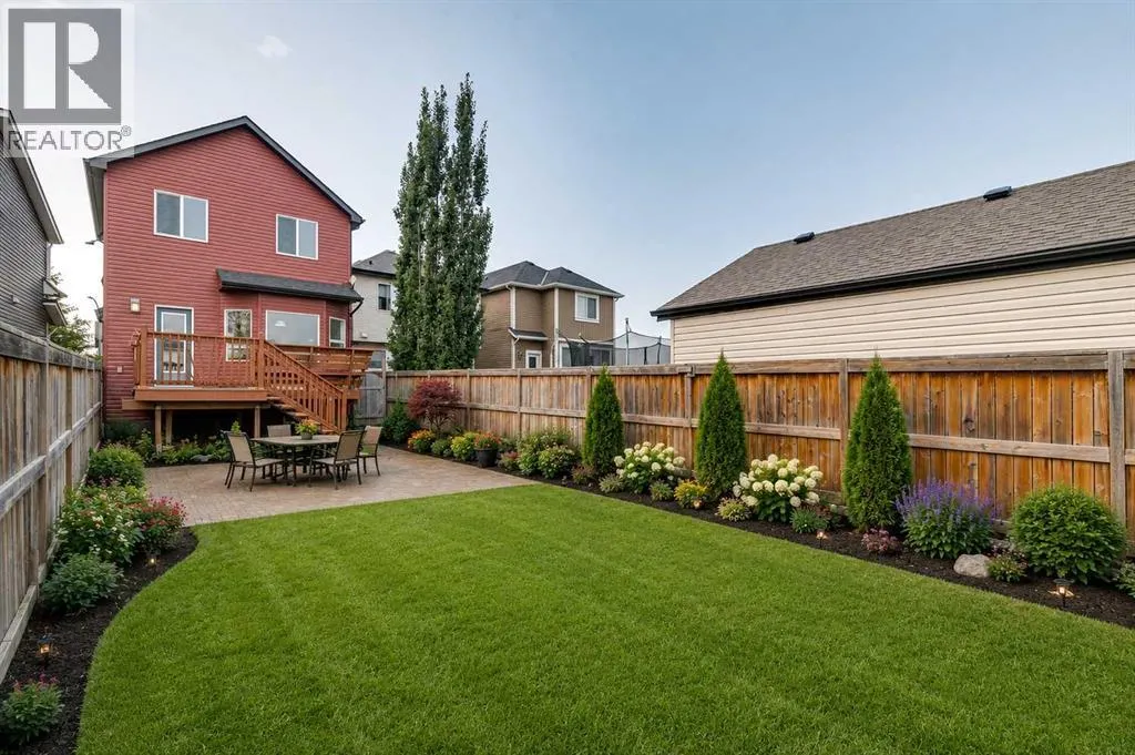 12 Autumn Court SE
