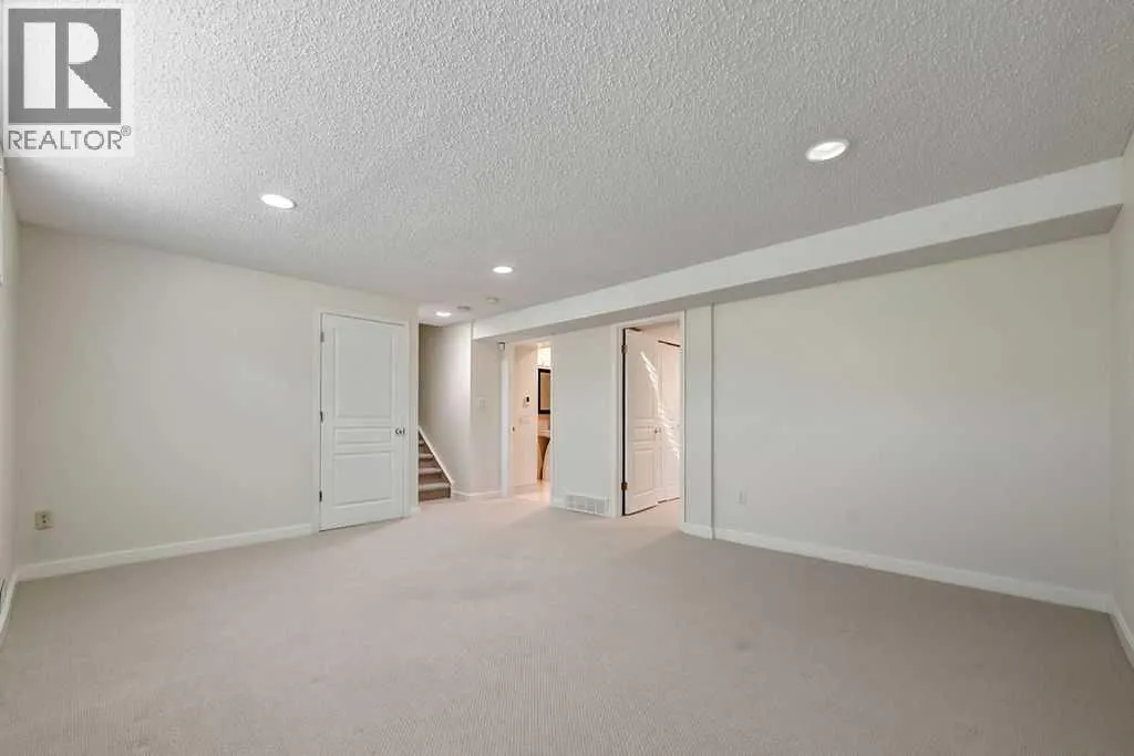502 Suntree Place