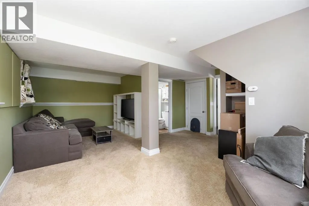 134 Farrell Bay