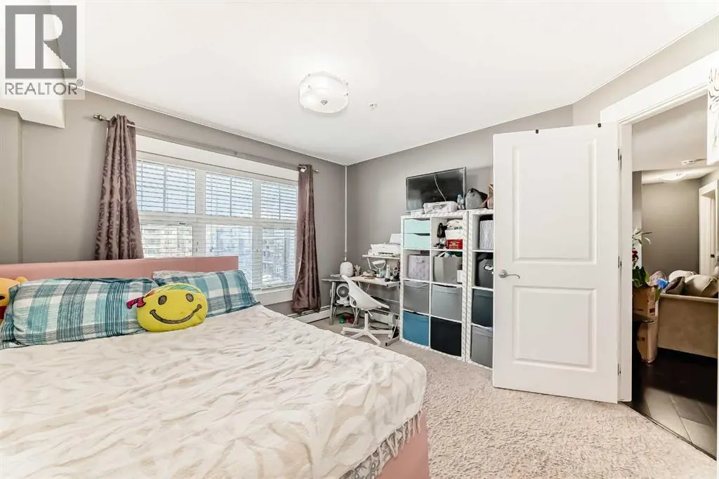 3313, 11 Mahogany Row SE
