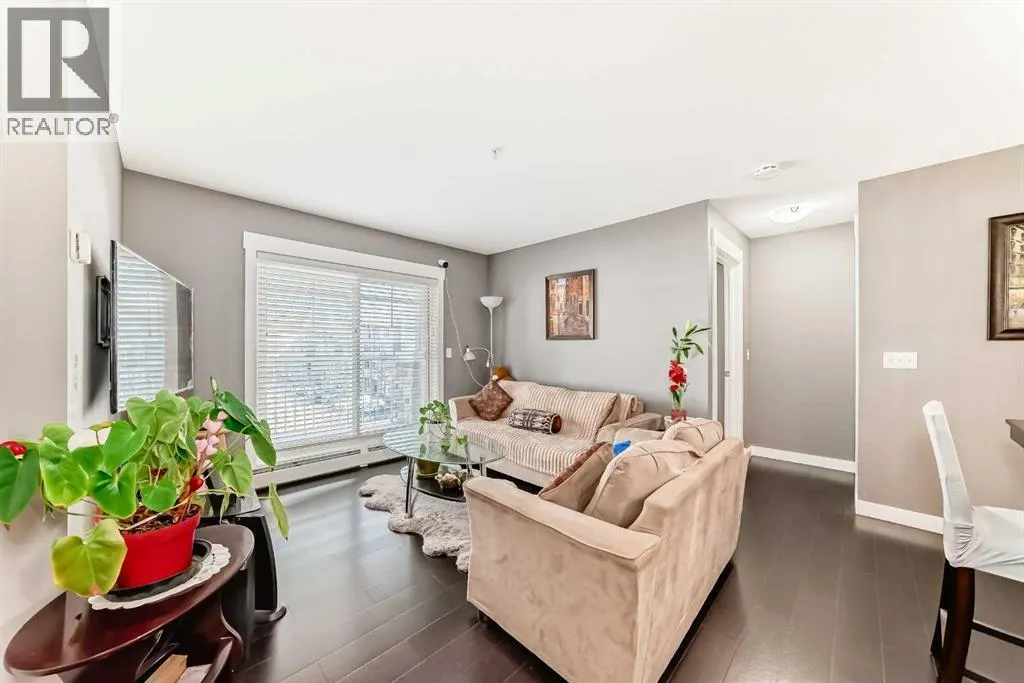 3313, 11 Mahogany Row SE