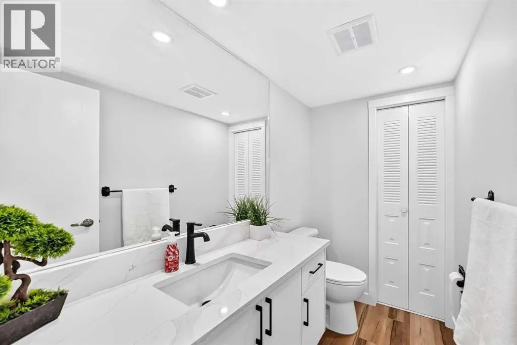 34, 9908 Bonaventure Drive SE