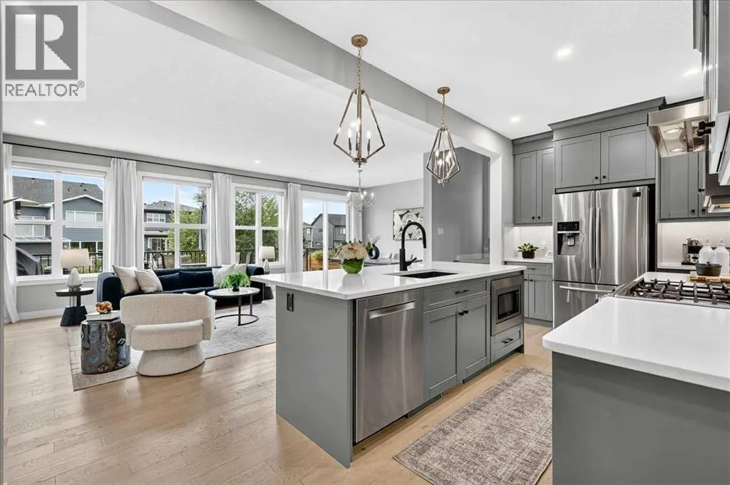 137 Cranbrook Cove SE